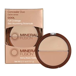 Compact concealer duo by Mineral Fusion.
