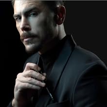 Tom Sandoval concealer pen